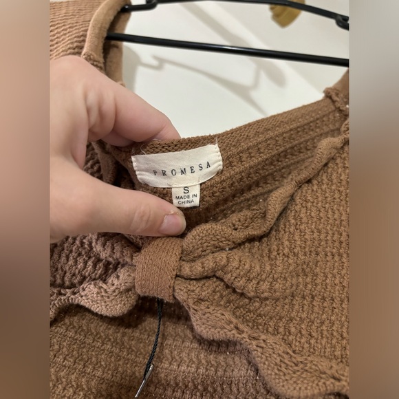 Promesa scalloped knit cutout dress - Picture 2 of 3